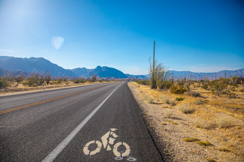 British-Australian Cyclist Chronicles Epic Ride Across China